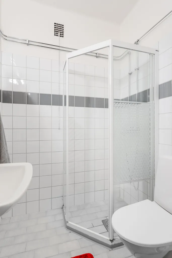 Vannitoad - Apartment with Balcony in Östergötland