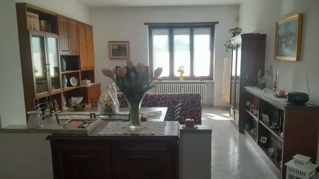 Söögituba - Quadrilocale with Private Garden in Cambiano