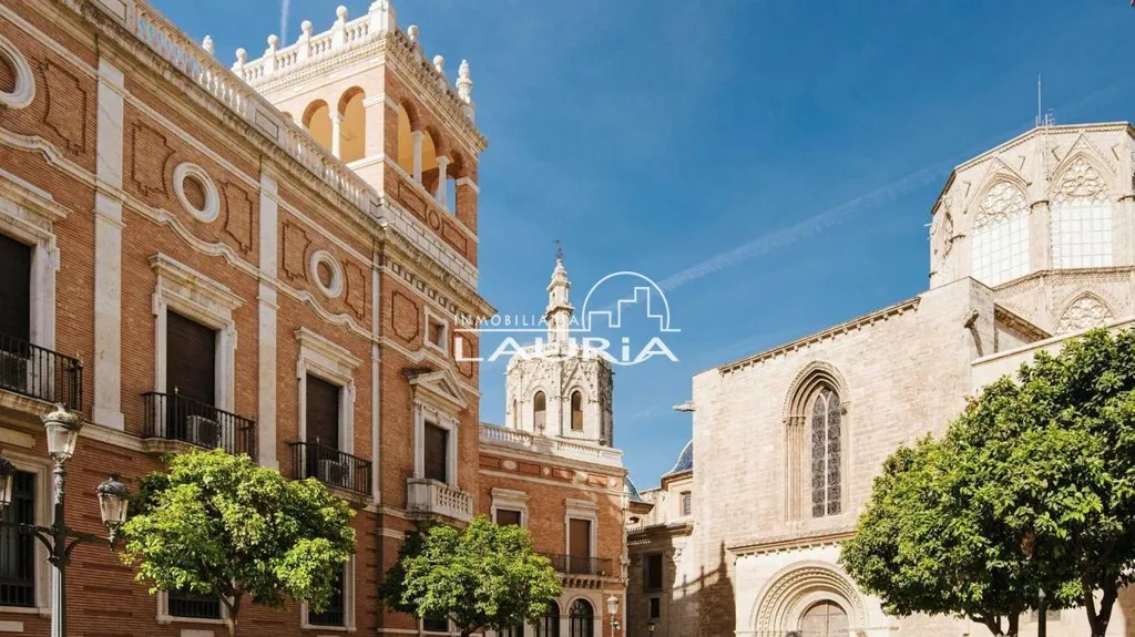 Välivaade - Commercial Premises with Patio in Valencia