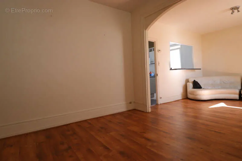 Appartement 6 pièces à Nevers