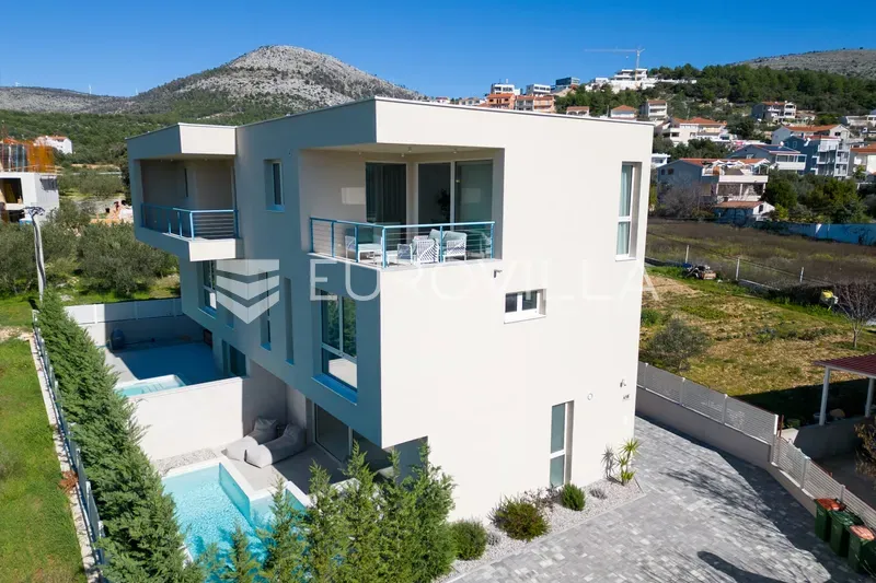 Extérieur - Modern Semi-Detached House with Pool near Trogir