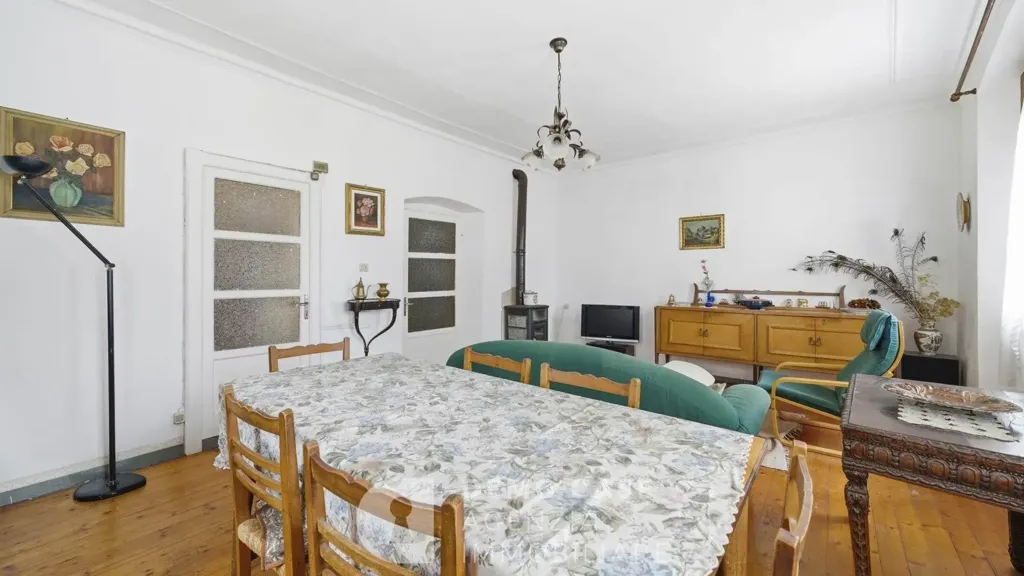 Sala da pranzo - Multi-Level Apartment in Chiavenna's Historic Centre