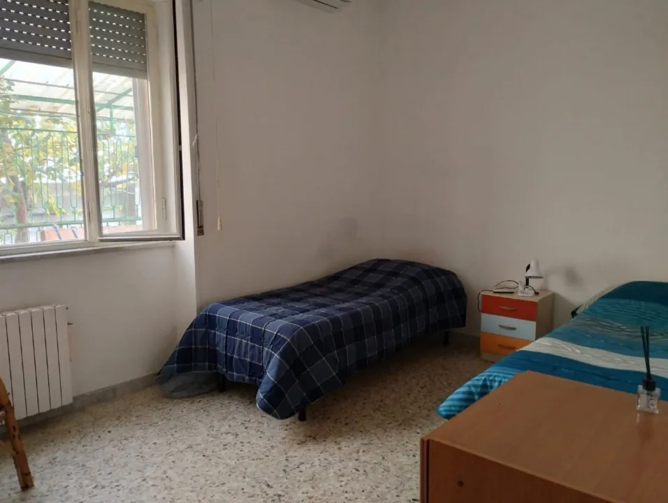 Magamistoad - Spacious Rental Flat with Veranda in Brindisi