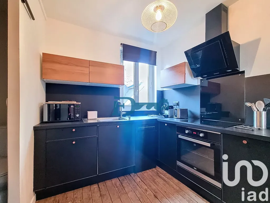 Köök - Renovated 2-Bedroom Apartment in Dieppe