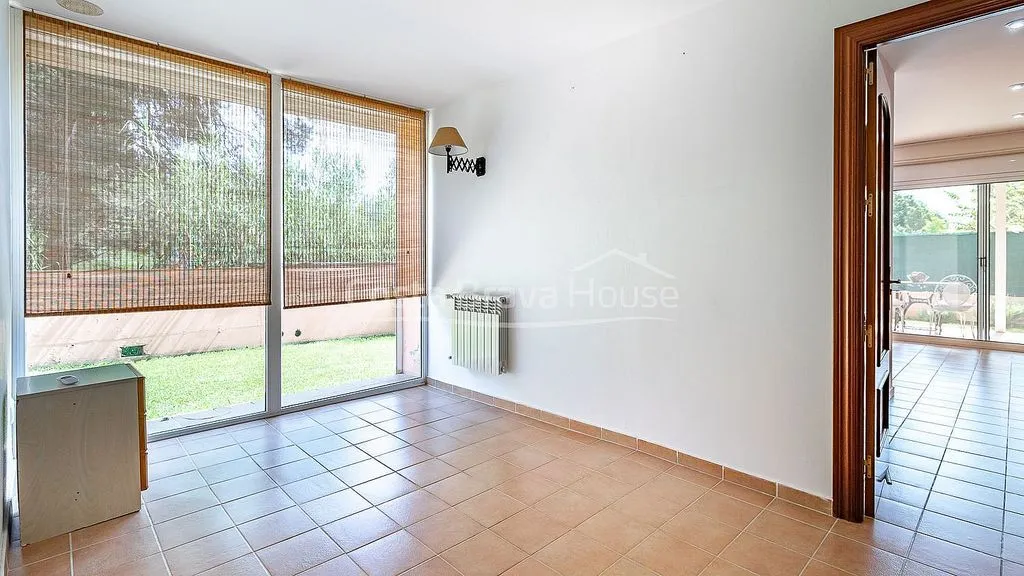 Terrass - Chalet with Pool and Terrace in Puig Ses Forques