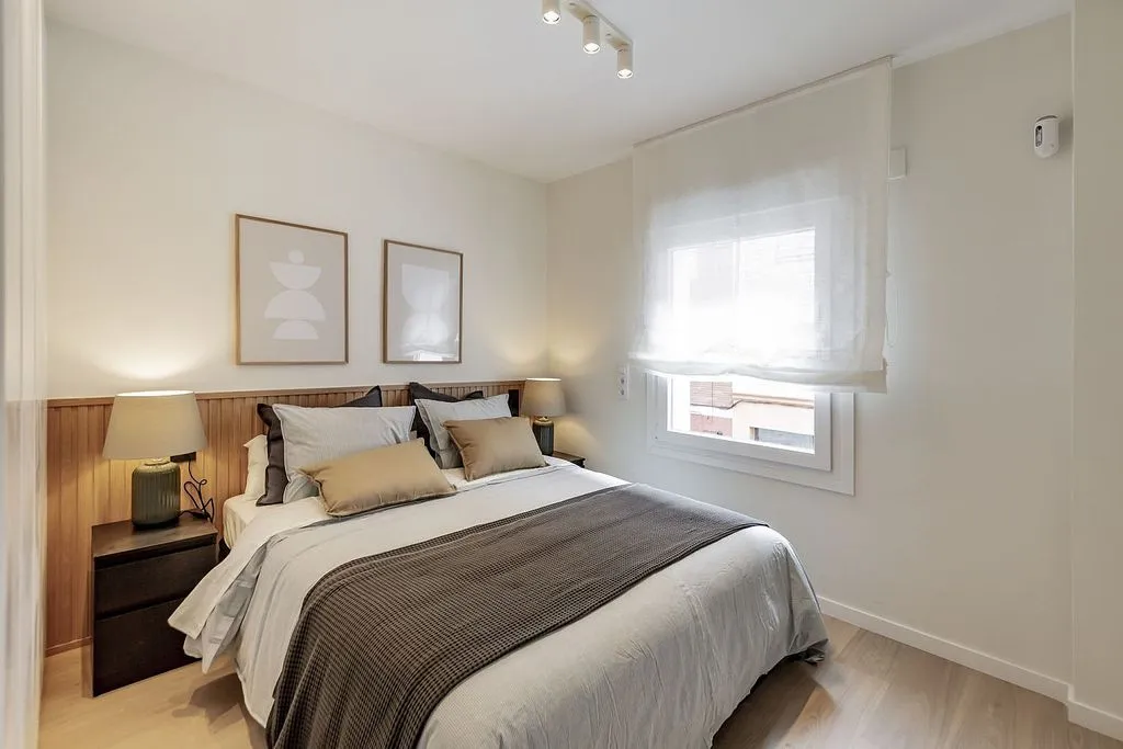 Bedrooms - 3-Bedroom Flat with Terrace in Prosperidad