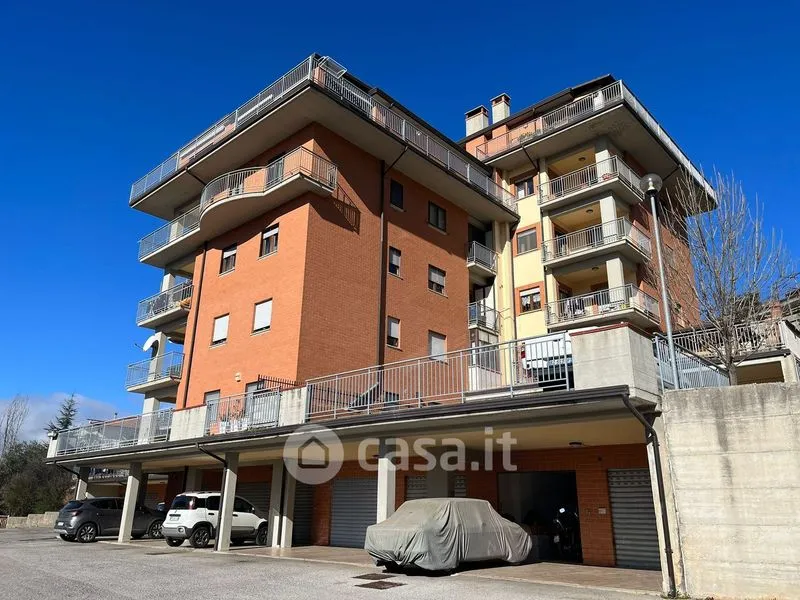 Välivaade - Rearranged Apartment with Balcony in Tito