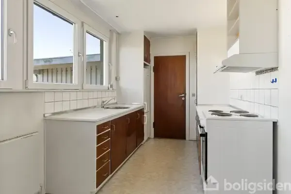 Cuisine - Classical Villa with Central Location in Aulum