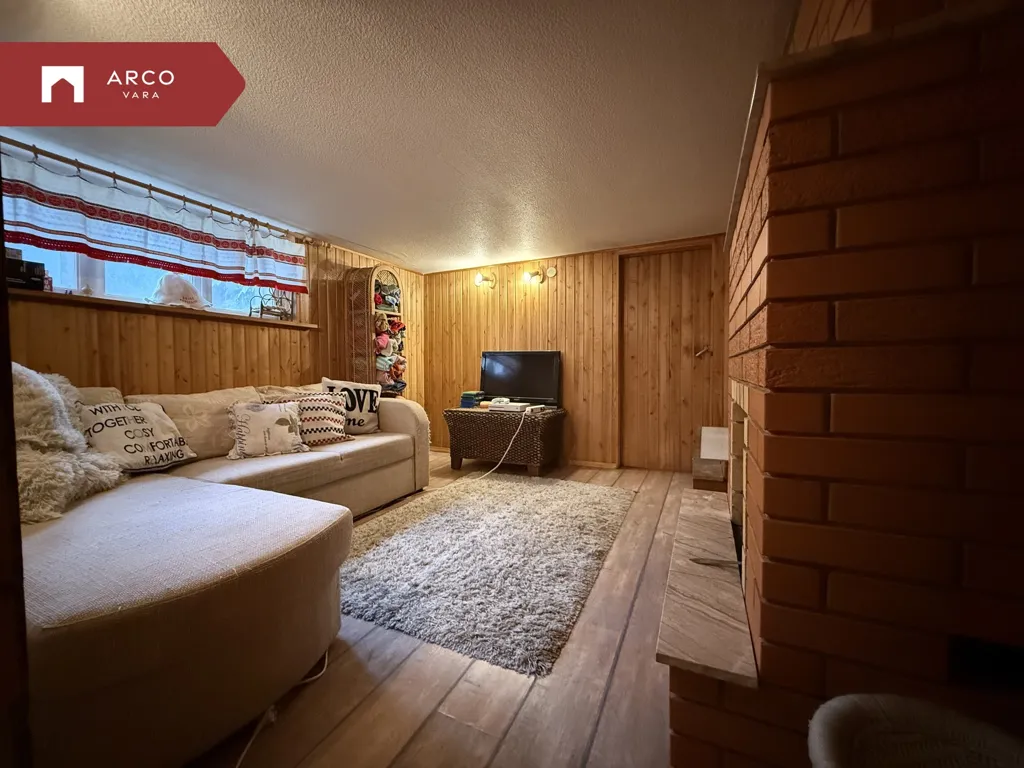 Elutuba - 3-Storey House with Sauna in Karksi-Nuia
