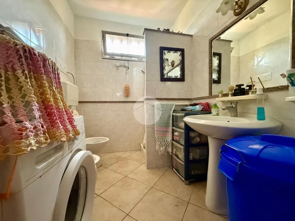 Bagni - Single Villa with Garden in Carini