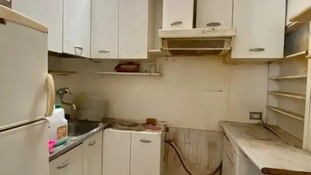 Kitchen - Trilocale with Terrace in Empoli