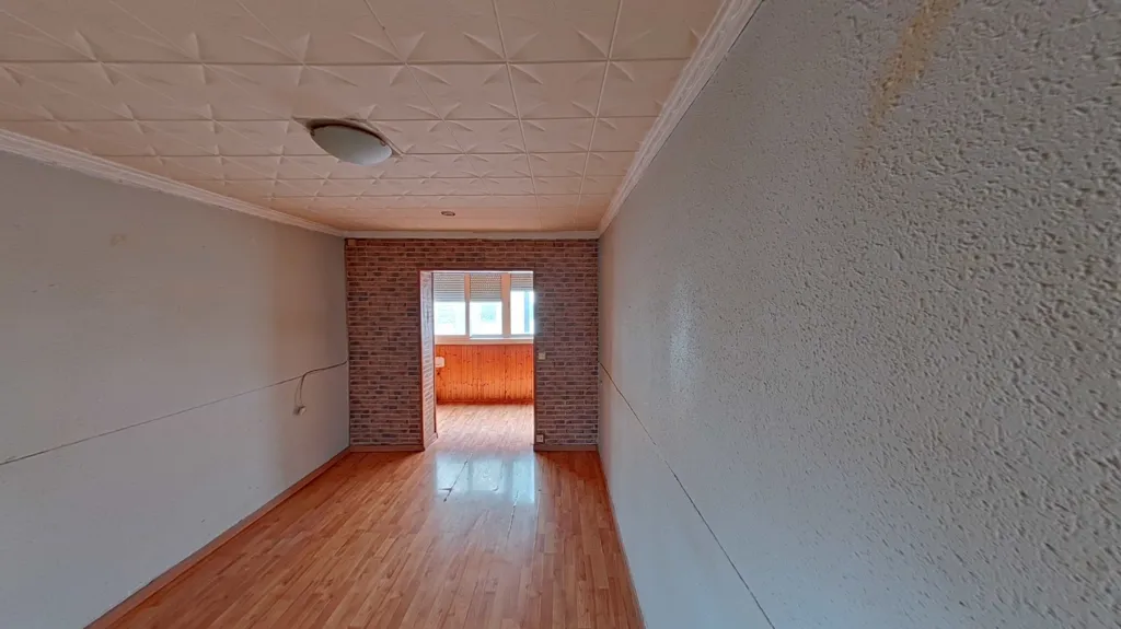 Toad - Apartment with Garden Access in Ripollet, Barcelona