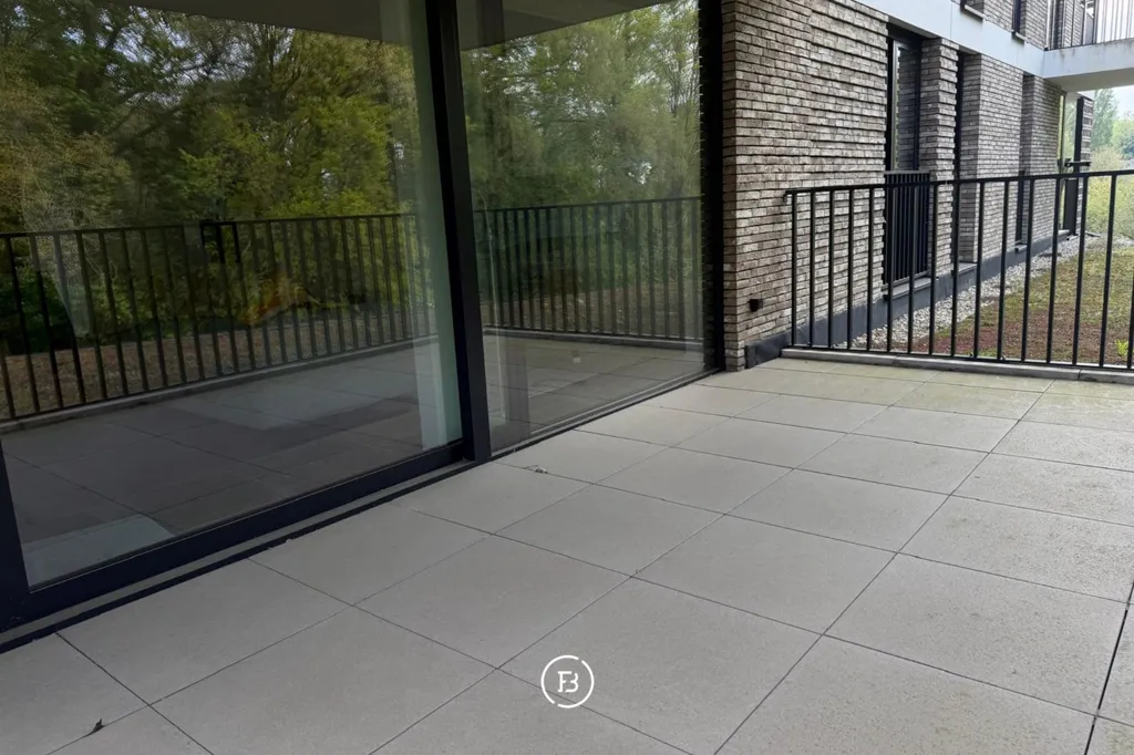 Balcon - Appartement avec Terrasse et Vue sur le Vert à Vaartdijk