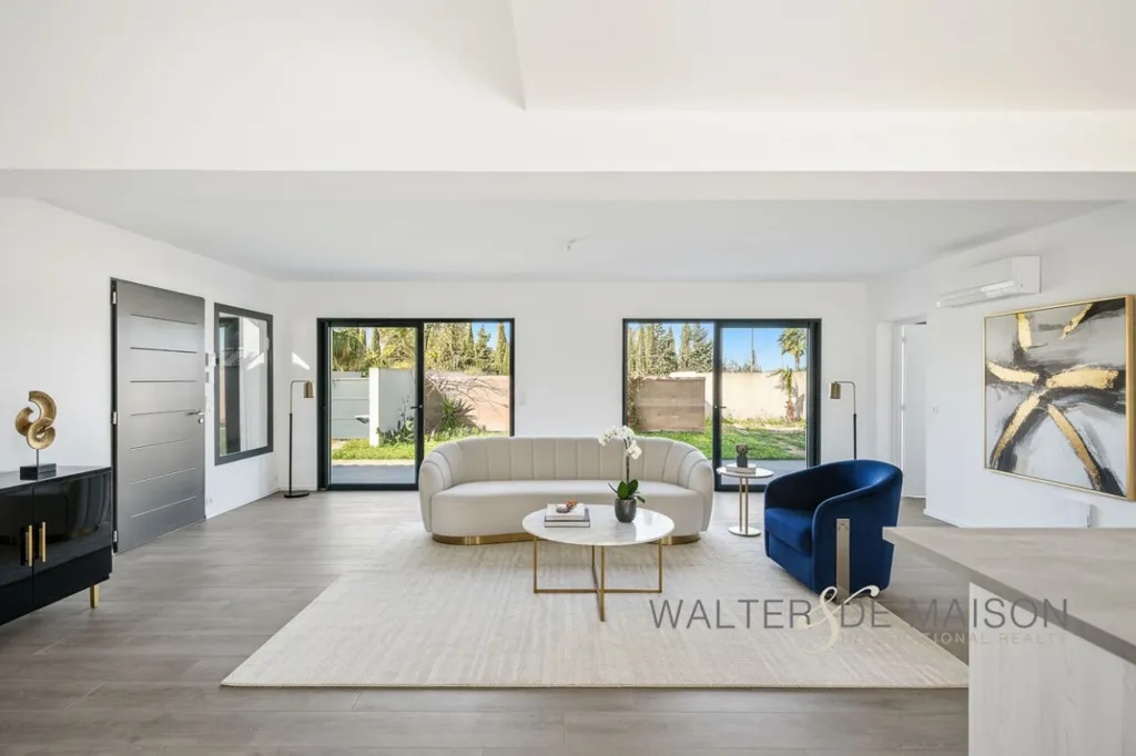 Séjour - Maison Contemporaine avec Jardin à La Crau