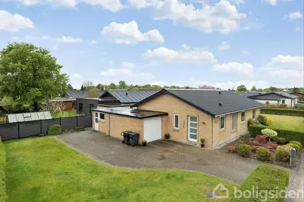 Õhuvaade - 1st Floor Villa with Garden in Hjallerup