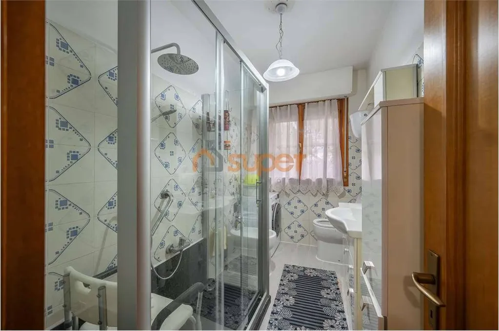 Salles de bain - Rearranged Apartment with Terrace in Perugia