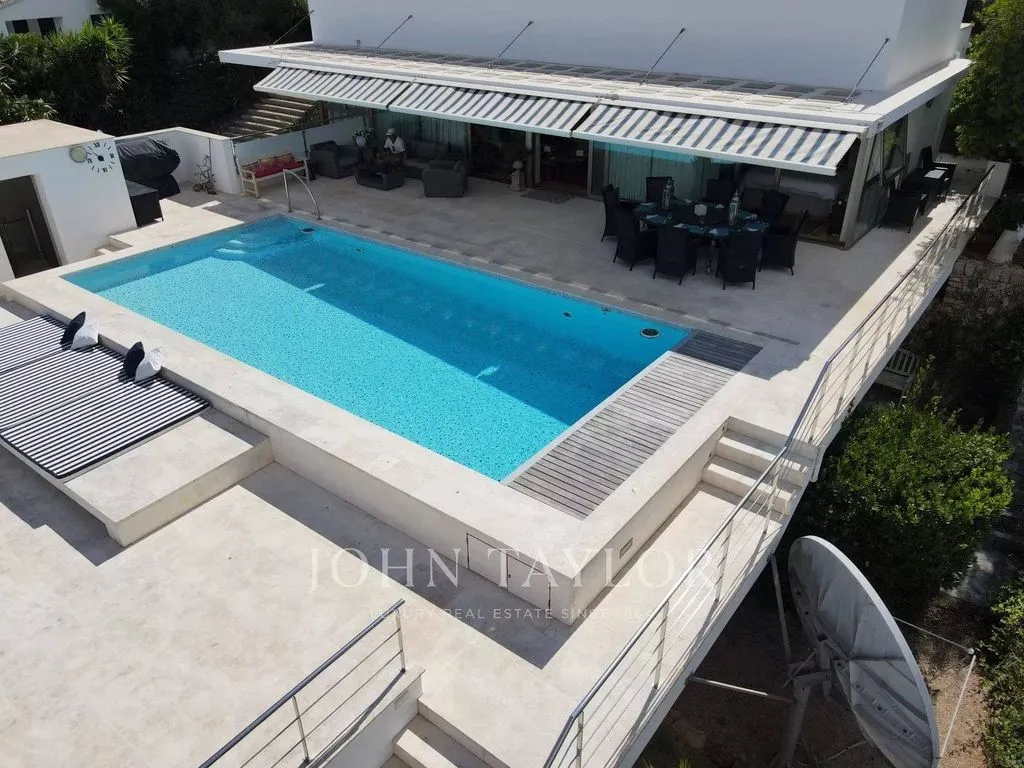 Õhuvaade - Luxury Villa with Private Moorings in Cala Llonga