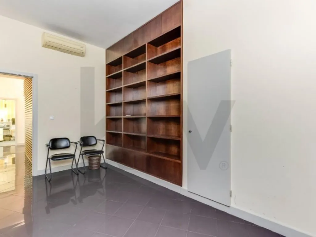 Kabinet - Luxury Office Space in Porto's City Centre