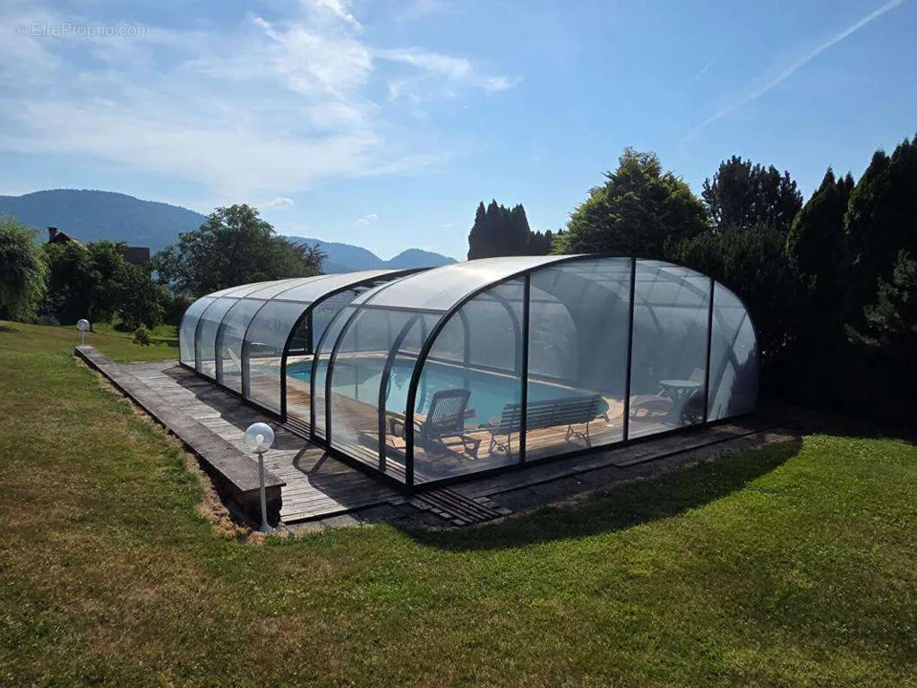 Piscine - Maison d'Architecte avec Vue Panoramique à Saint-Nabord