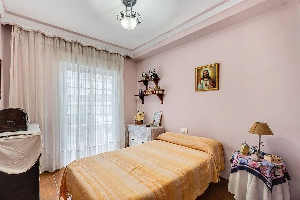 Magamistoad - Terraced House with Pool in Estepona Centre