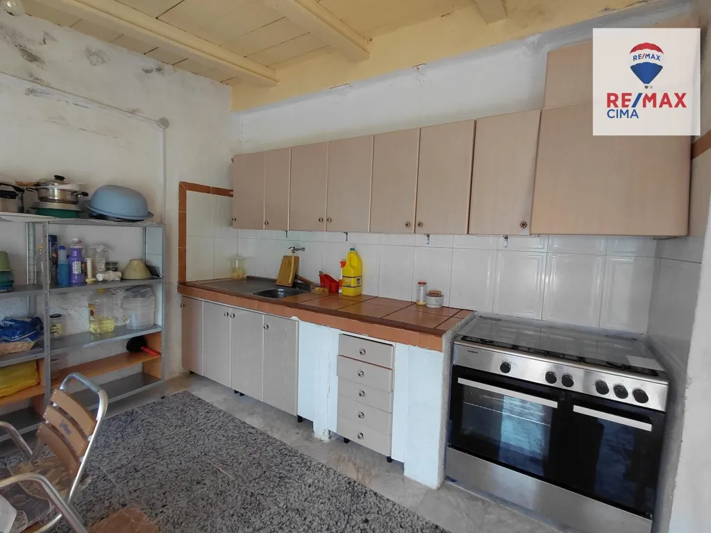 Köök - Spacious House with Terraces in Campo Cámara