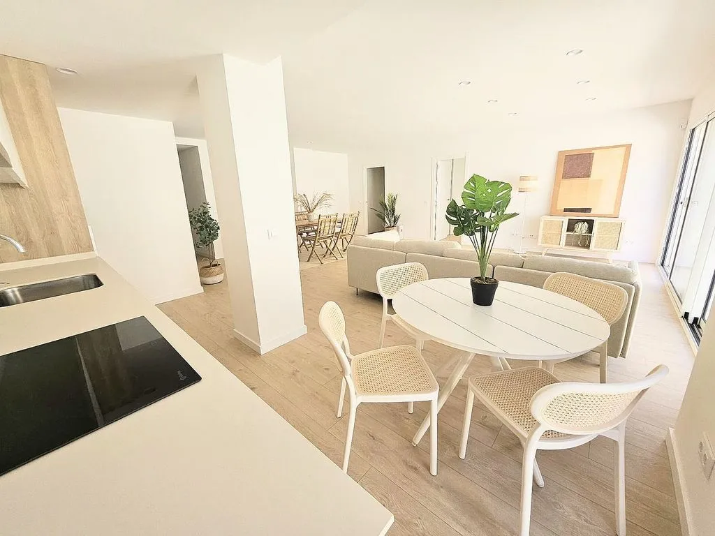 Salle à manger - New Flat with Air Conditioning in Campos