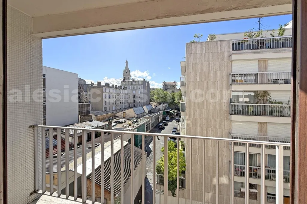 Rõdu - Studio with Balcony in Paris 14ème