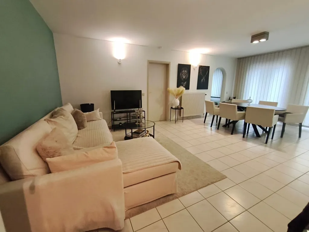 Soggiorno - Corner Apartment with Terrace in Borsbeek