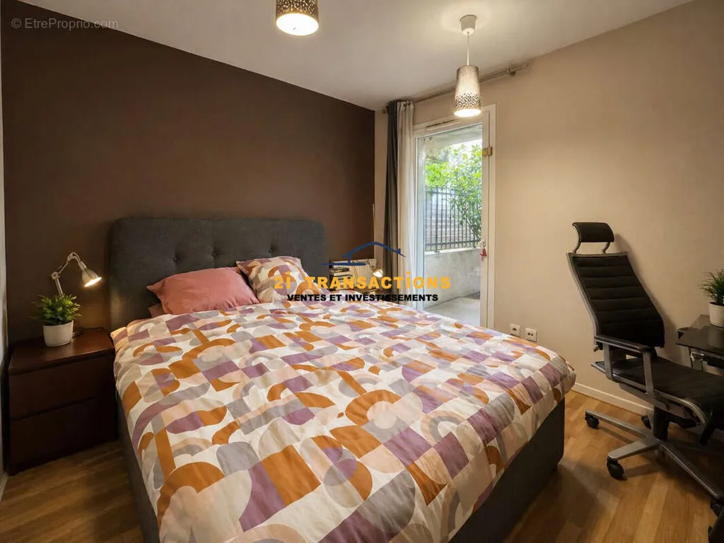 3-toaline korter asukohas Lyon-8e