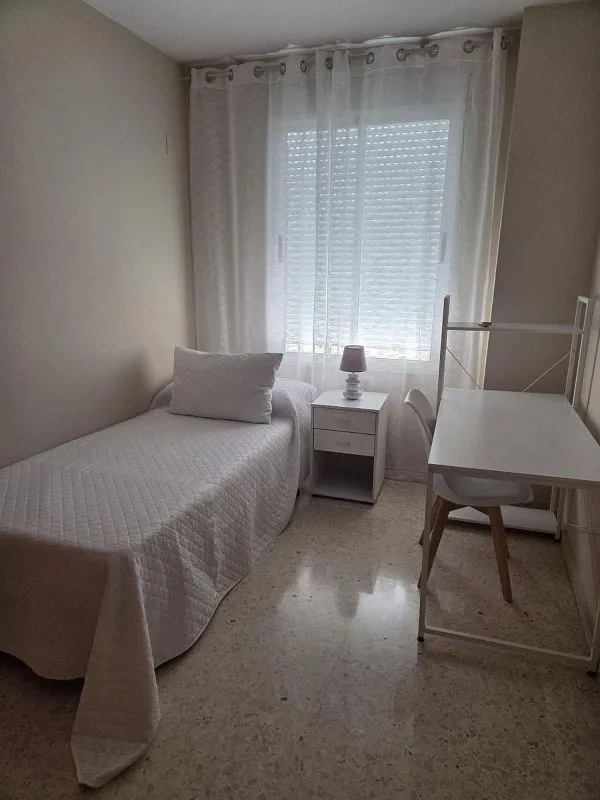 Bedrooms - Furnished Flat with Balcony in Beteró
