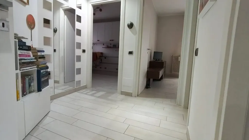 hallway_entrance