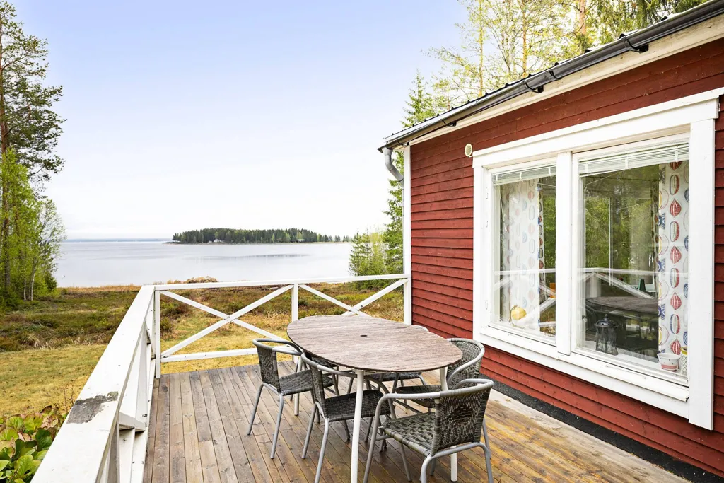 Terrasse - Holiday Home with Sea View in Kittjavan