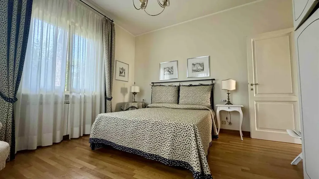 Maison 8 pièces à IT