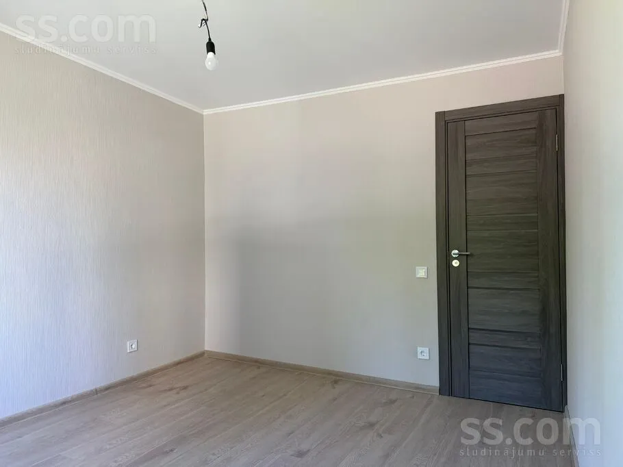 Toad - Spacious 3-Bedroom Flat in Pļavnieki, Riga