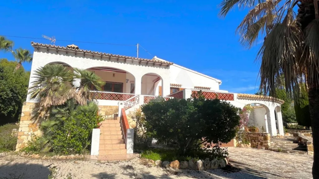 Extérieur - Traditional Villa with Large Plot in Cala Advocat
