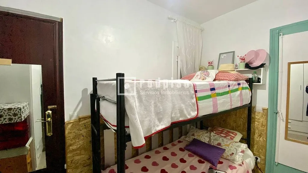 Chambres - Apartment with Balcony in El Poble Sec