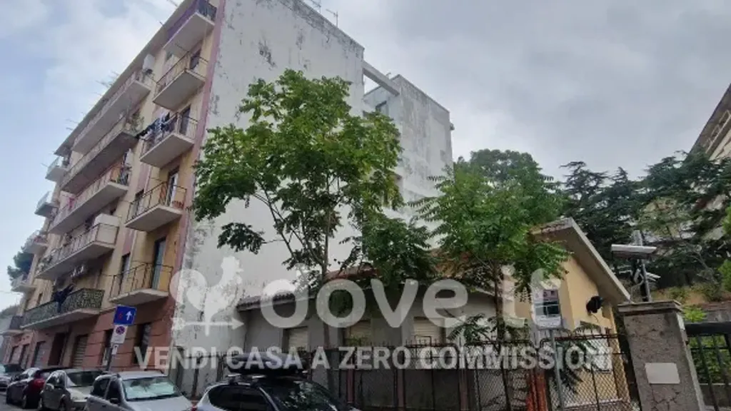 Välivaade - Three-Bedroom Apartment with Balcony in Messina