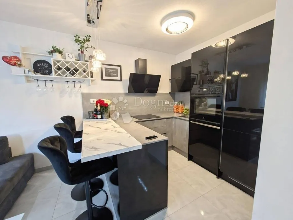 Köök - Modern Flat with Parking in Pula Centre