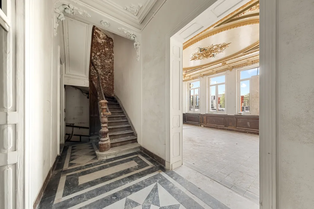 Entrée - Herenwoning Historique avec Terrasse à Ronse