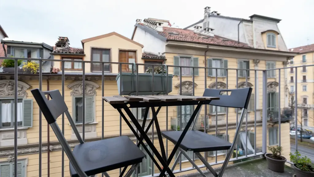 balcony