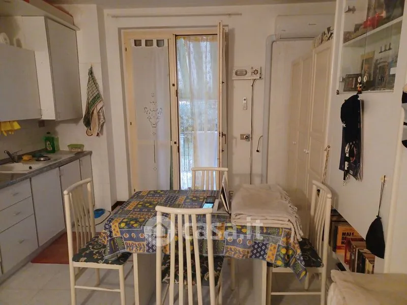 Söögituba - Fully Furnished Studio with Terrace in Ameglia