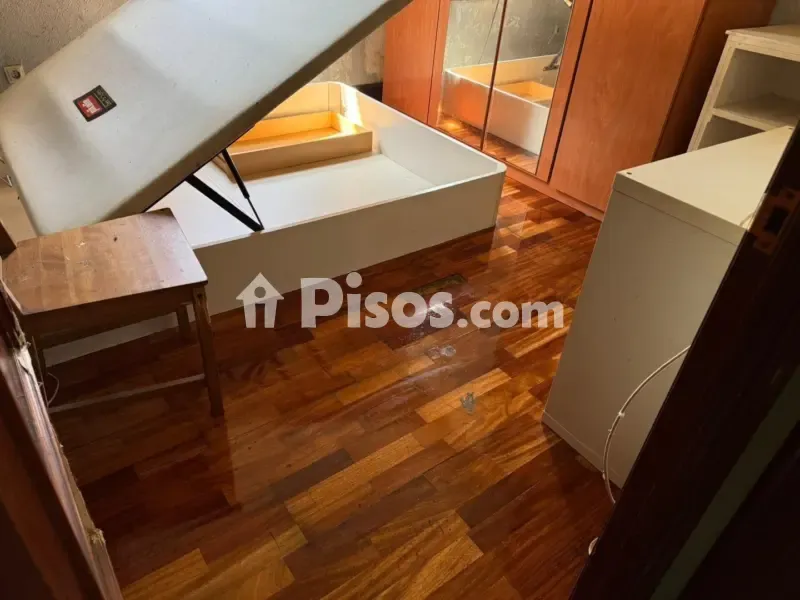 2 magamistoaga korter asukohas ES