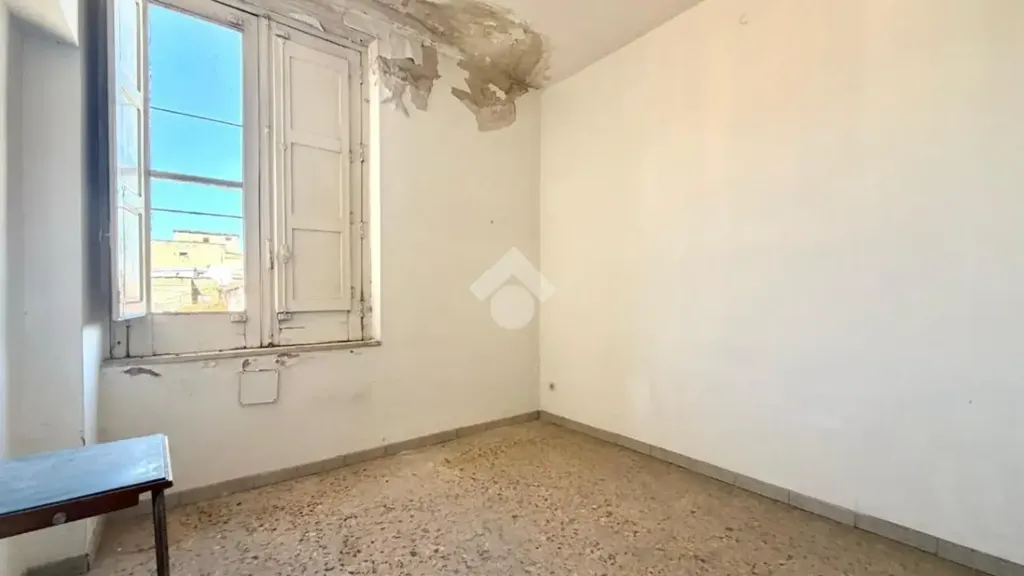 Pièces - Period Flat with Balcony in Cosenza Centre