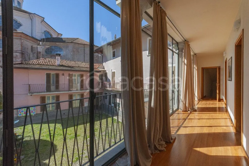 Balcon - Historic Villa with Panoramic Views in Grignasco