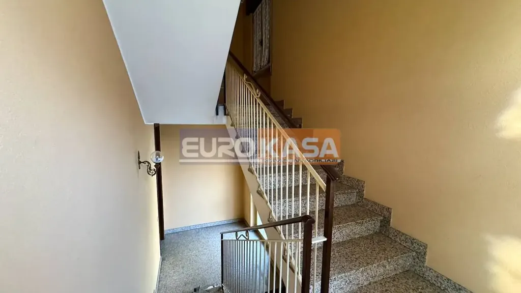 Pièces - Villa with Garden in Osio Sopra