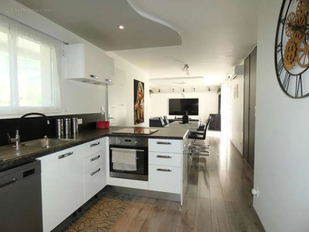 Maison 5 pièces à Saint-Marcel-Sur-Aude