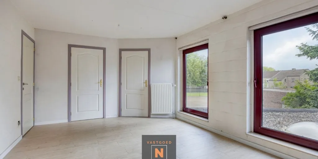 Stanze - Semi-Open House with Garden in Smeermaas, Lanaken