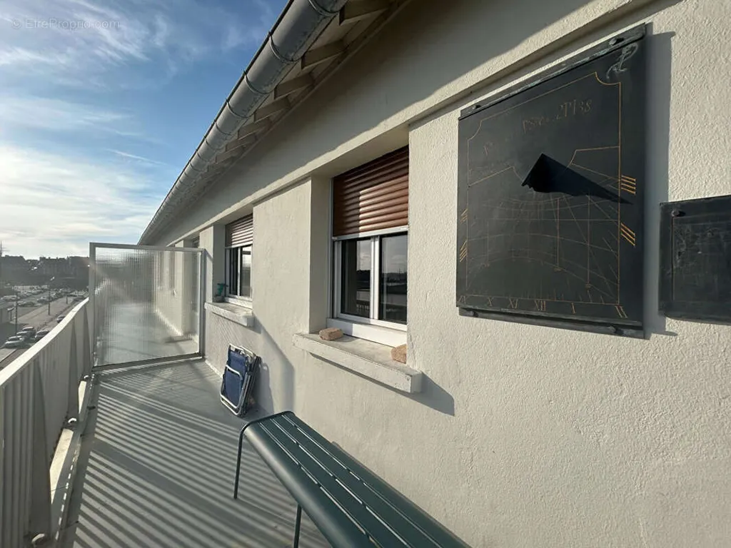 Rõdu - Duplex with Balcony in Saint-Malo