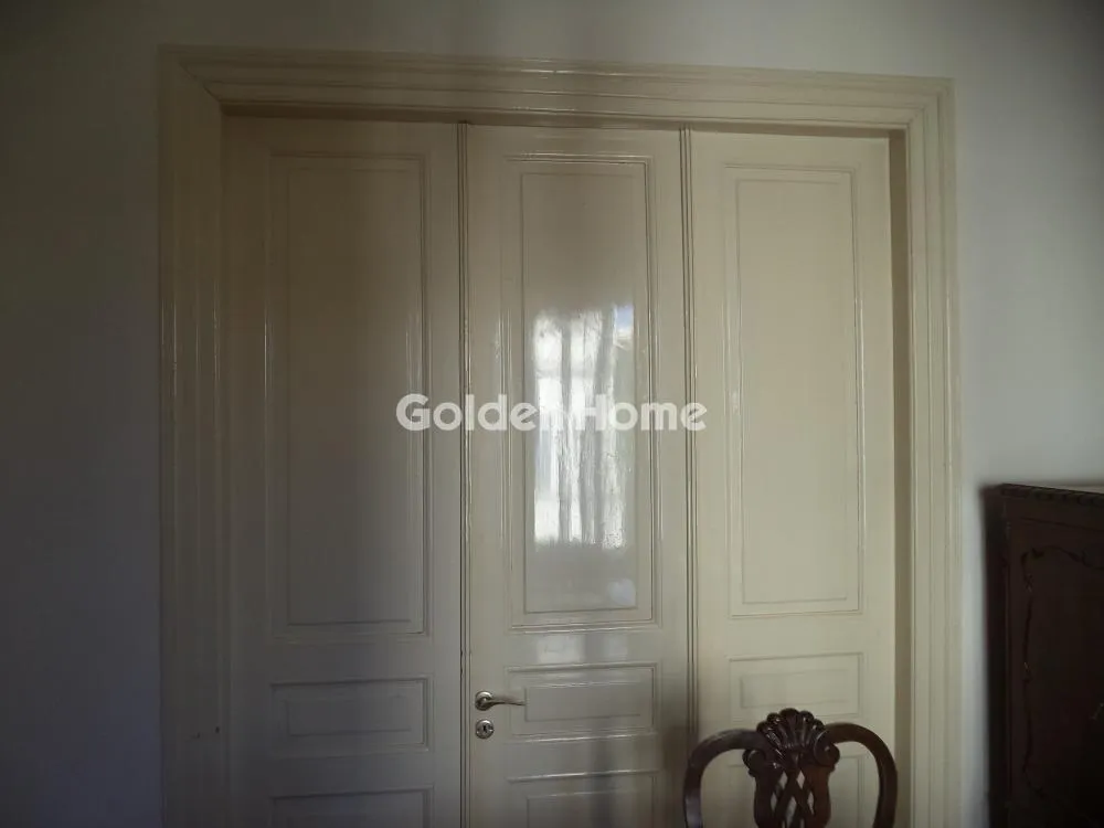 Esik - Partially Renovated Villa in Egio Centre