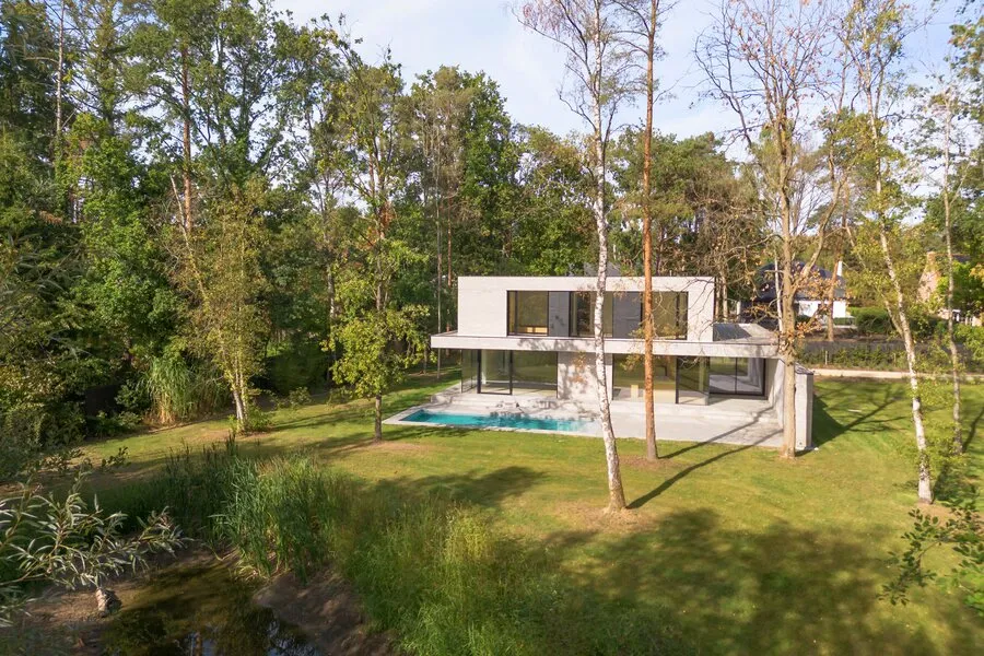 Exterior - Modern Villa with Pool in Keerbergen